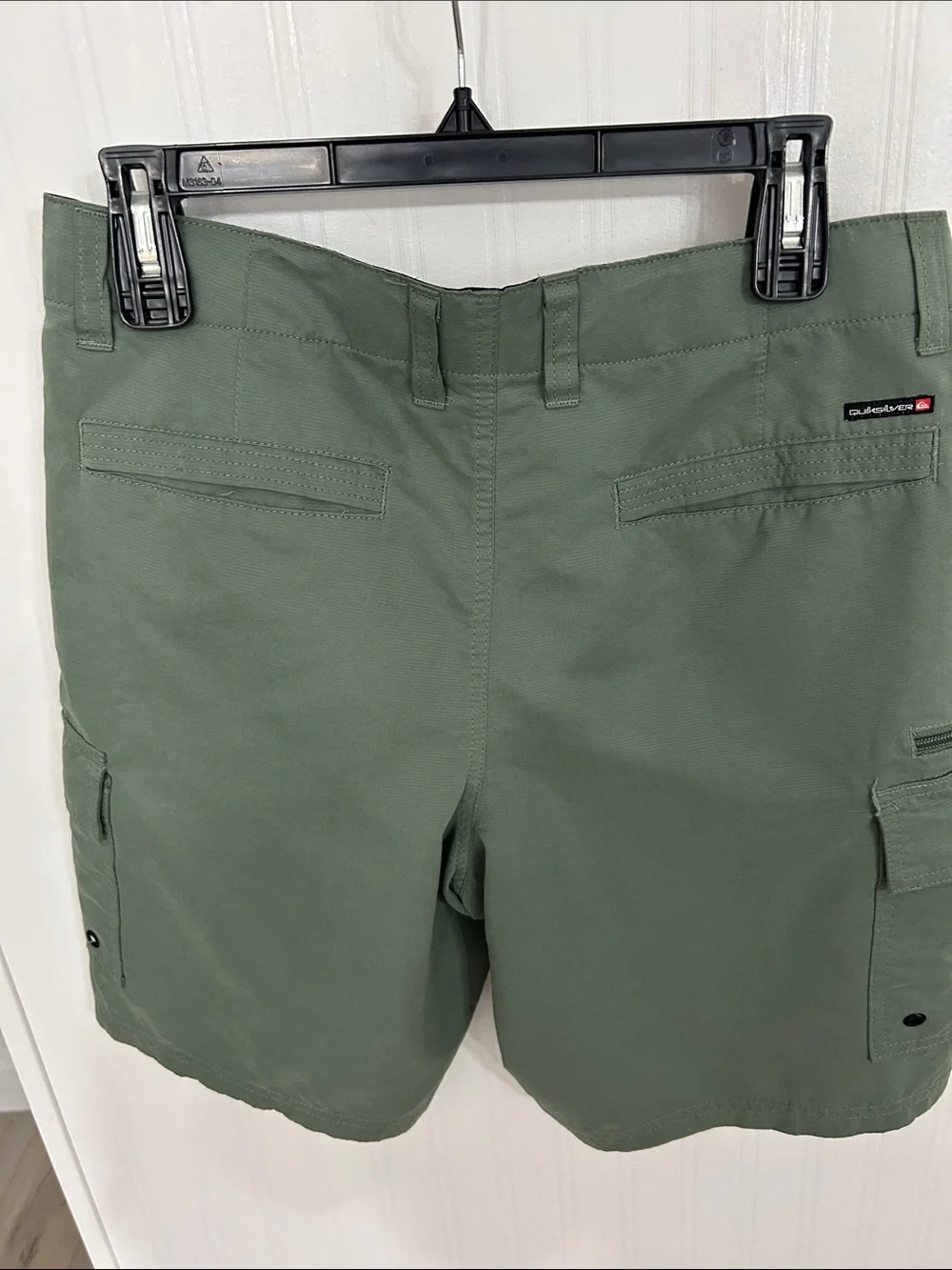 Quiksilver Men's Sage Green Cargo Shorts